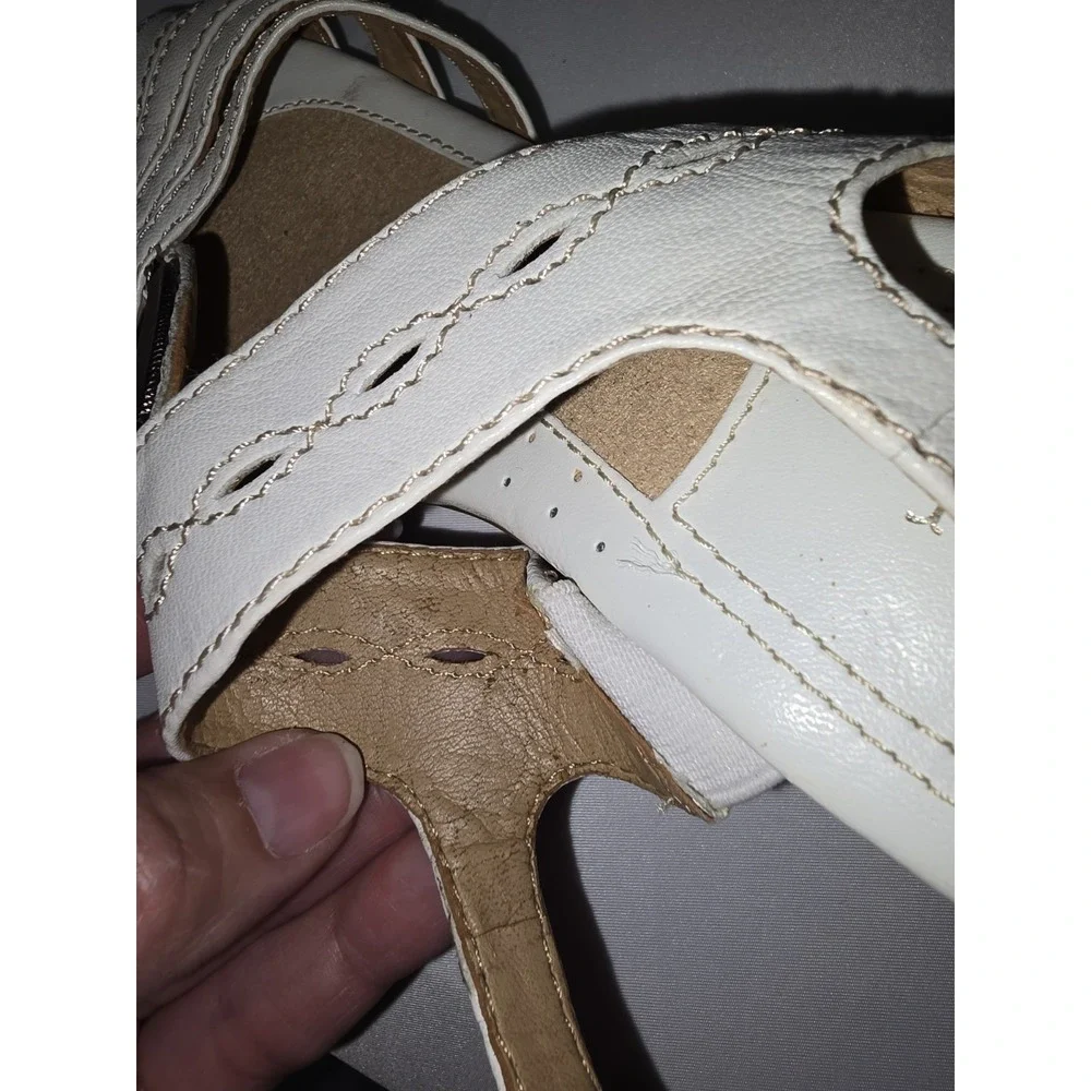 Naturalizer Women's Atlantic White Low Heel Sandals Shoes 10 M See Description